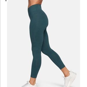 Outdoor Voices Techsweat 3/4 leggings